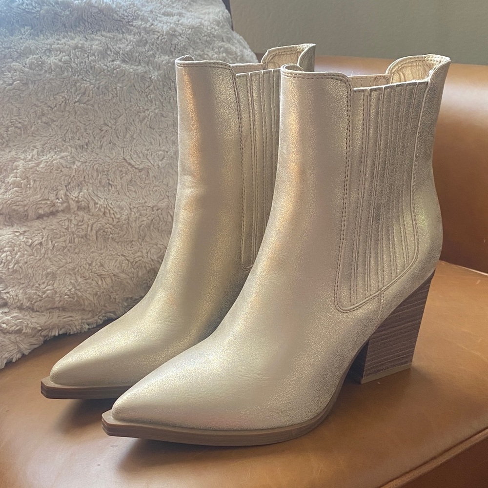 MIA Shimmering Gold Heeled Boots